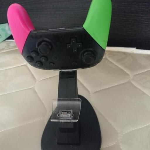 スプラトゥーン仕様のプロコン。