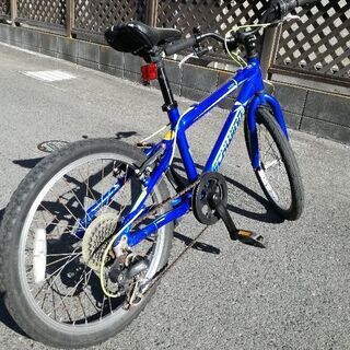 ２０インチ７段変速アルミフレーム自転車