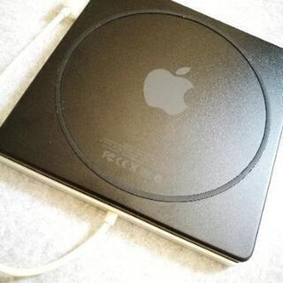 値下げ致しました‼Mac Book USB Super Drive A1270 
純正品の画像