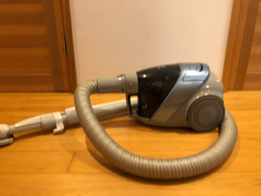 お値下げしました  東芝 サイクロンクリーナー 掃除機