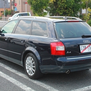 ★予備車検付★アウディA4アバント★1.8T(TURBO!)クワトロ★HDDナビ(フルセグTV)/純正アルミ/車高調サス他 の画像