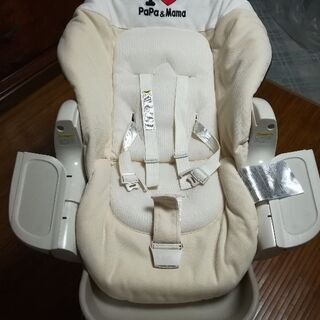 コンビ　ベビーラック　ロワイヤルオートスウィングLY ベージュ