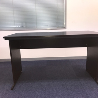 ⭐︎机⭐︎3台あります！の画像