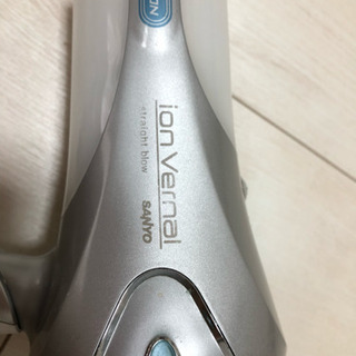 ドライヤーSANYO/HD-IP102/2008年製の画像