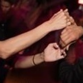 ◇ダンス経験ゼロの男女大歓迎 ◇8月2日 月曜日　11：50～12：50 お昼間に余裕がある方 - メンバー募集