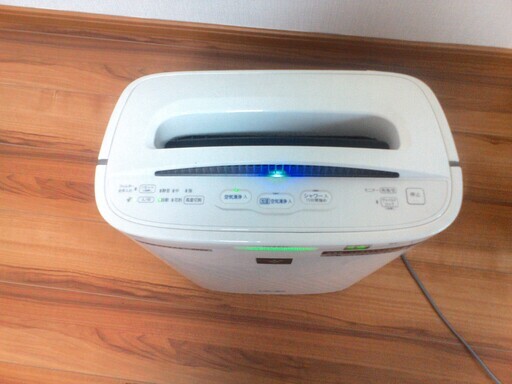 シャープ　プラズマクラスター７０００KC-Y45-W　フィルター簡易清掃済み
