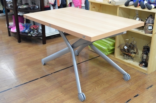 イタリア製のリフティングテーブルが買取入荷致しました！