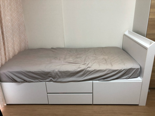ニトリで購入したシングルベッド（マットレス付き）