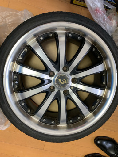 BYRON 18インチホイール