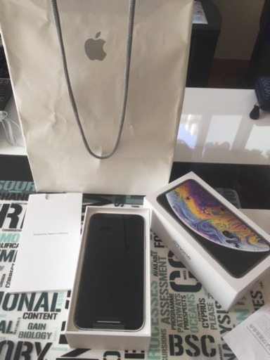 【未使用】iphoneXS 256G SIMフリー