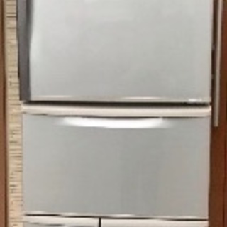 冷蔵庫お譲りいたします。