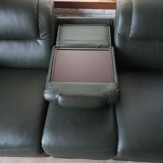 三人掛けソファー　ダークグリーンの画像