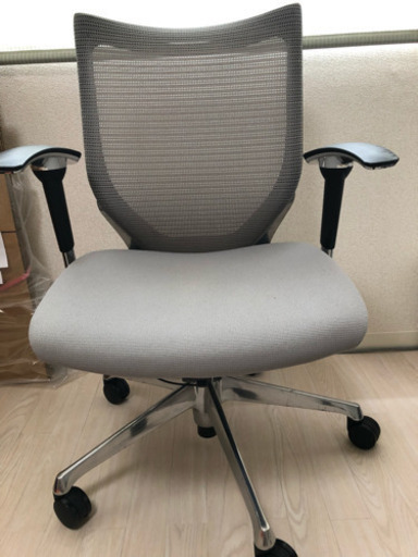 オカムラ バロン ローバック アジャストアーム付き ポリッシュフレーム CP83BR-FDF3