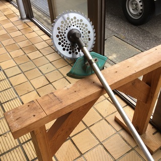 エンジン草刈機の画像