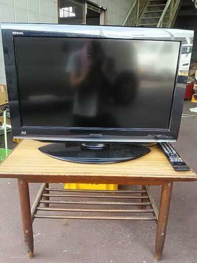 TOSHIBAブルーレイ付き26インチ液晶地デジテレビ