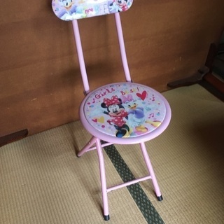 目立つ汚れなし ミニー ミッキー 折りたたみ椅子