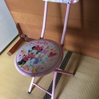 目立つ汚れなし ミニー ミッキー 折りたたみ椅子の画像