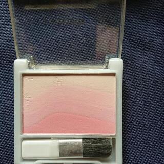 取引中  アイシャドウ、チークの二点セットのみの画像