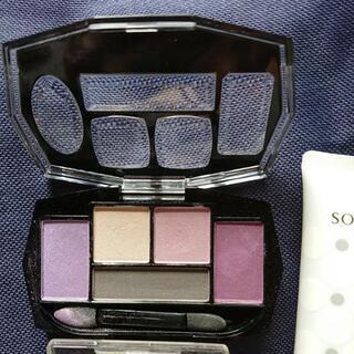 取引中  アイシャドウ、チークの二点セットのみの画像