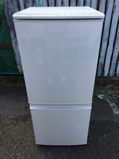シャープ 冷蔵庫 137L 2014年