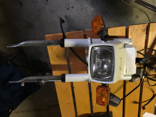 角目シャリー フロントフォーク その他 (直接受け取り限定)