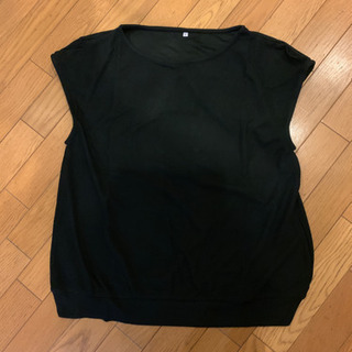 新品未使用品ウエストゴムの楽チンスキニーパンツと夏ニットネイビーを500円でお譲り致しますの画像