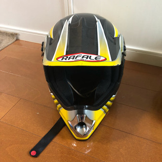 ヘルメットの画像