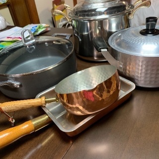 鍋いろいろ