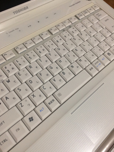 3★光沢白★高音質★人気★東芝ダイナブックリュックスホワイト最新Windows10★メモリ2GB HDD160GBノートパソコンoff