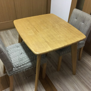 ダイニングテーブル＆イスセット