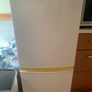 冷蔵庫  SHARP  取り引き決まりました。