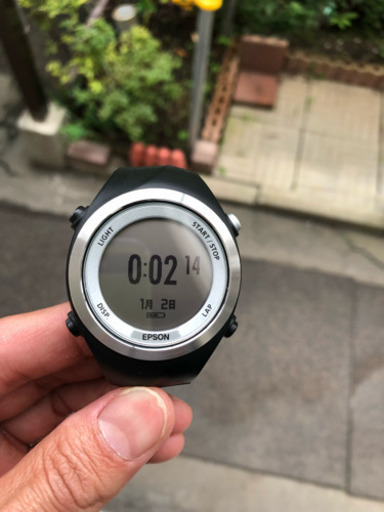 ランニング ウェラブル時計