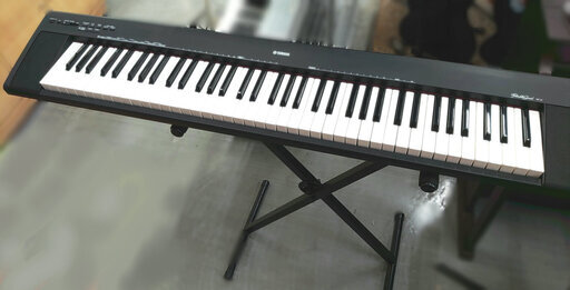 【本日まで】Yamaha NP-30 ブラック 電子ピアノ Amazon.co.jp: YAMAHA ポータブルグランド NP-30 : 家電＆カメラ