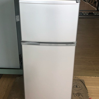 【リサイクルサービス八光　田上店　安心の3か月保証　配達・設置OK】アクア 109L 2ドア冷蔵庫（直冷式）アーバンシルバー【右開き】AQUA AQR-111E-S リサイクルサービス八光 田上店 安心の3か月保証 配達・設置OK】アクア