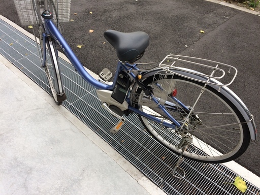 地域限定　ヤマハ　パス　リチウム　26インチ　青紫　アシスタ　ビビ　神戸市　電動自転車