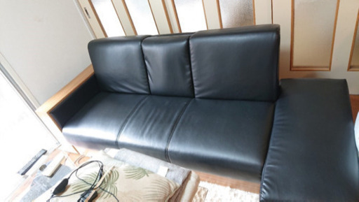 高級3人掛けソファ ベッドにもなります。美品 明日の12時まで配送無料