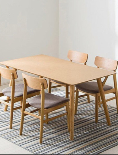 ニトリ・ダイニングテーブルセット