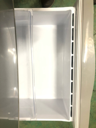 高さがないので使いやすい！３ドア冷蔵庫　ＳＡＮＹＯ　255L　★近隣送料・設置無料★鶴見区より　♪二人暮らし～ファミリーにオススメ