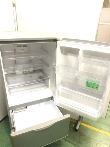 高さがないので使いやすい！３ドア冷蔵庫　ＳＡＮＹＯ　255L　★近隣送料・設置無料★鶴見区より　♪二人暮らし～ファミリーにオススメ