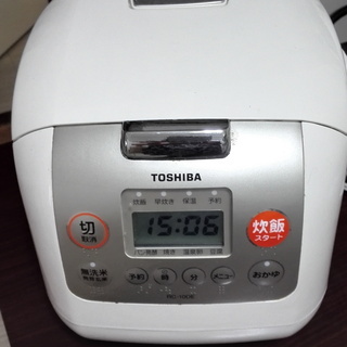 【値下げ】東芝5.5合炊き RC-10DE マイコン保温釜 20...