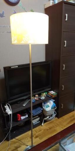暖かい色合い★スタンドライト 美品