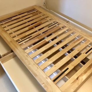 【受付停止】IKEA セミダブルベッド　MANDAL マンダール 差し上げますの画像