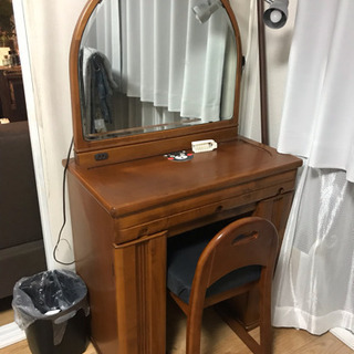 ドレッサー