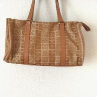 ラシット　ハンドバッグの画像