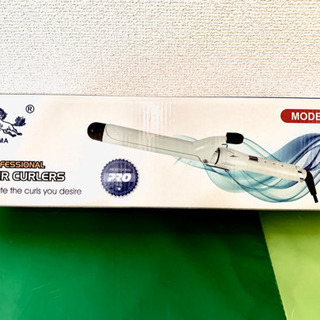 セラミックカールアイロン 新品未使用 ヘアアイロンの画像