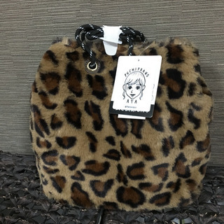 新品タグ付き♡プチプラのあや ファーバッグ