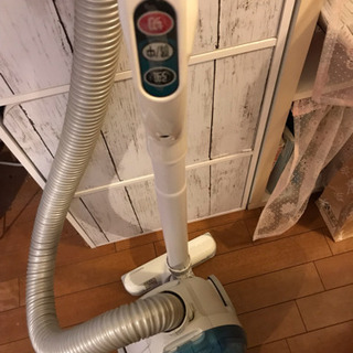 【無料でお譲りします】掃除機 2010年製 TOSHIBA