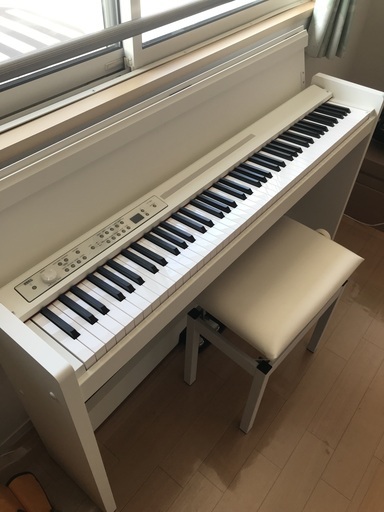 期間限定で値下げ【保証残あり】KORG 電子ピアノ　おまけで椅子も！