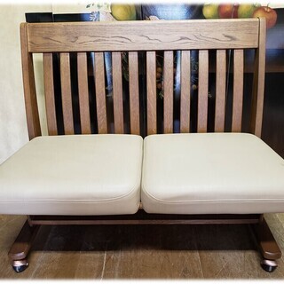 【Ｈ22 ベージュ キャスター付き ベンチシートチェア】 