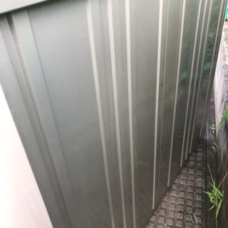 TY 小型物置 鍵2本付 簡易清掃済の画像